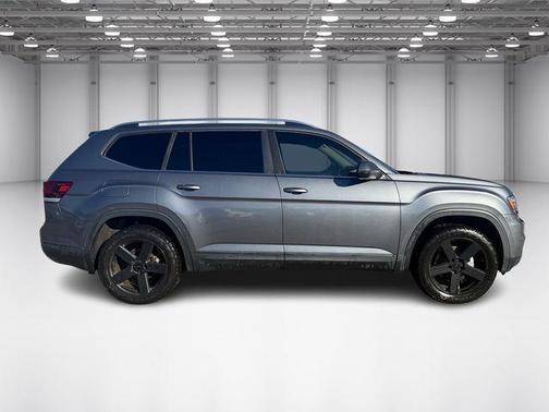 2018 Volkswagen Atlas 3.6L SE w/Technology