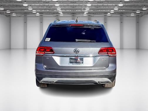 2018 Volkswagen Atlas 3.6L SE w/Technology