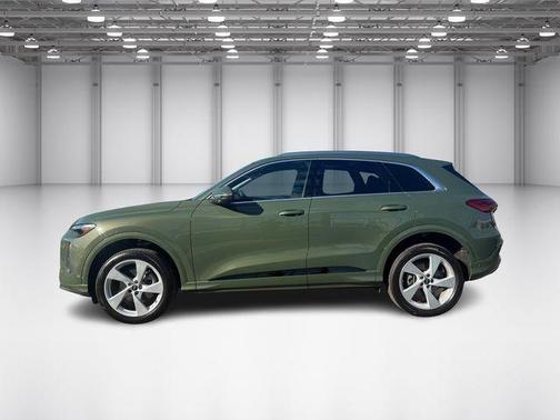 2025 Audi Q5 2.0T quattro Premium