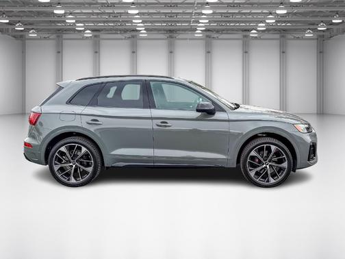 2021 Audi SQ5 3.0T Premium Plus