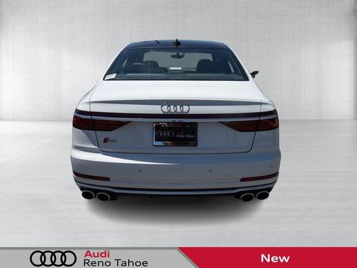 2025 Audi S8 4.0T quattro