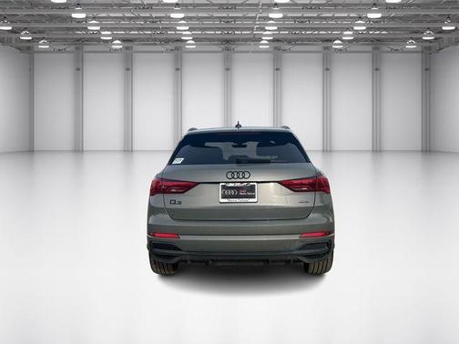 2025 Audi Q3 45 S line Premium