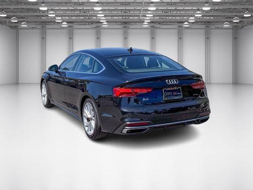 2022 Audi A5 Sportback Premium 40 TFSI quattro S tronic