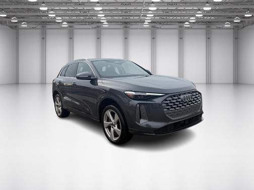 2025 Audi Q5 2.0T quattro Premium