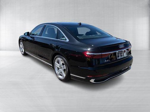 2025 Audi A8 L 55