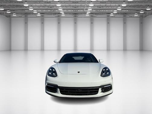 2020 Porsche Panamera 4