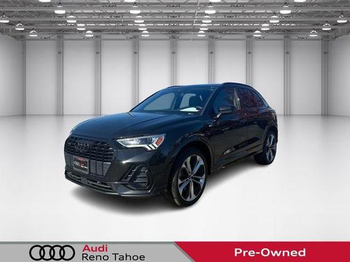 2022 Audi Q3 45 S line Premium