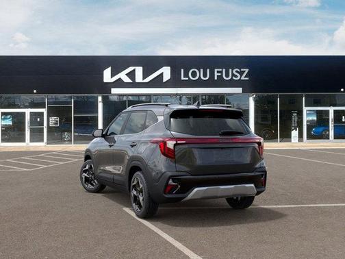 2025 Kia Seltos EX