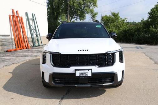 2025 Kia Sorento SX
