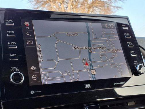 2022 Toyota Camry Hybrid XLE