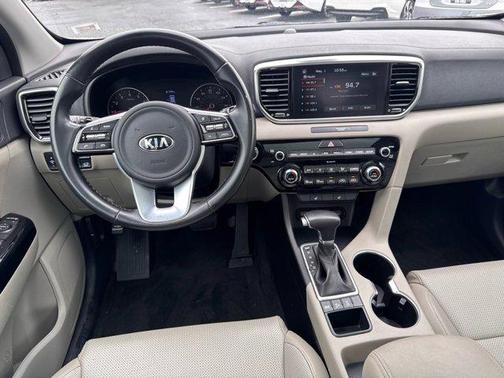 2022 Kia Sportage EX
