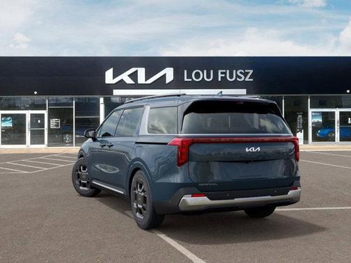2025 Kia Carnival SX