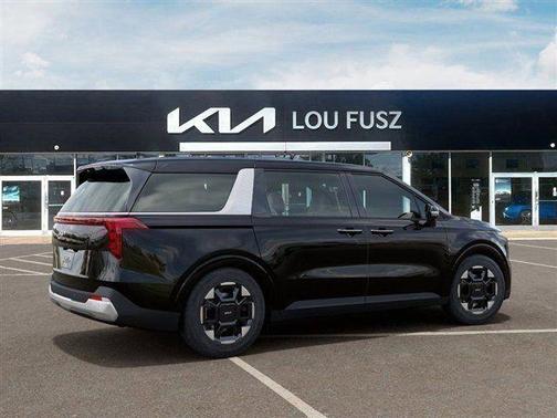 Aurora Black Pearl 2026 Kia Carnival EX