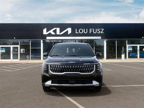 Aurora Black Pearl 2026 Kia Carnival EX