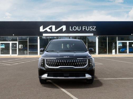 Aurora Black Pearl 2026 Kia Carnival EX