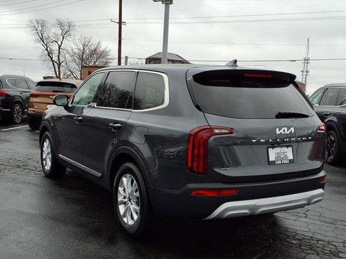 2022 Kia Telluride LX