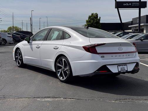 2023 Hyundai SONATA SEL Plus