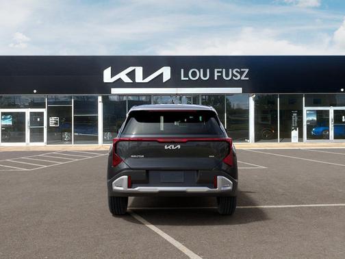 Interstellar Gray 2027 Kia Seltos S