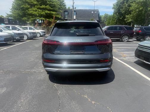 Gray Metallic 2019 Audi e-tron Premium Plus