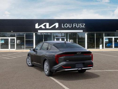 2025 Kia K4 LX