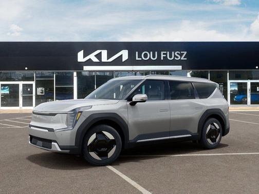 Ivory Silver 2026 Kia EV9 Wind