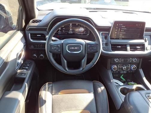 Sterling Metallic 2023 GMC Yukon 4WD AT4