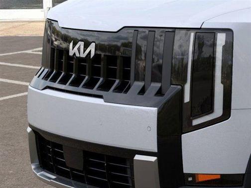 Glacial White Pearl 2027 Kia Telluride S