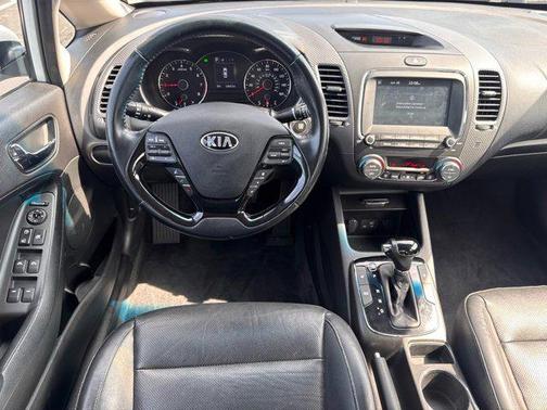 2017 Kia Forte EX