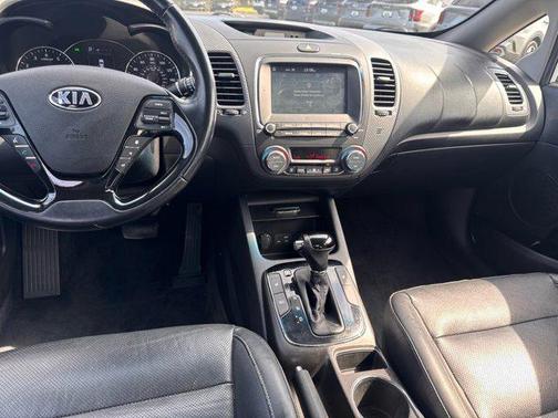 2017 Kia Forte EX