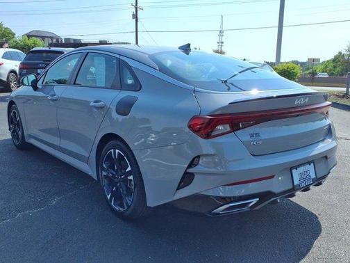 2022 Kia K5 GT-Line