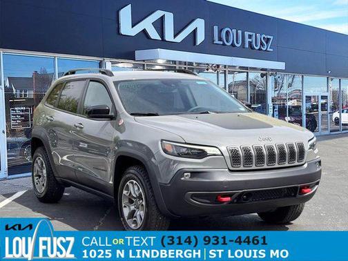 2022 Jeep Cherokee Trailhawk