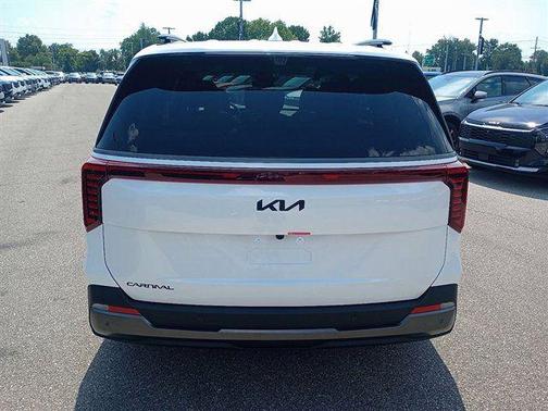 Snow White Pearl 2026 Kia Carnival SX Prestige