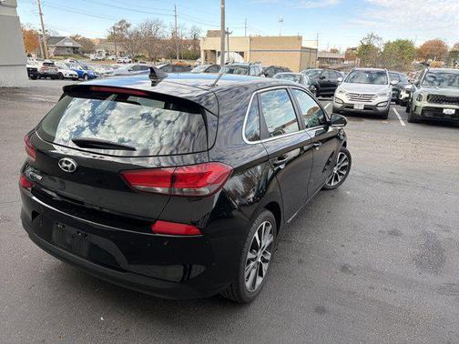 2019 Hyundai Elantra GT Base