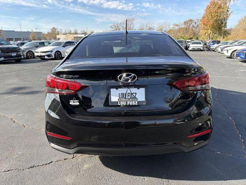 2019 Hyundai Accent SE