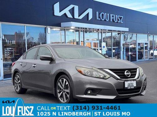 2016 Nissan Altima 2.5 SR