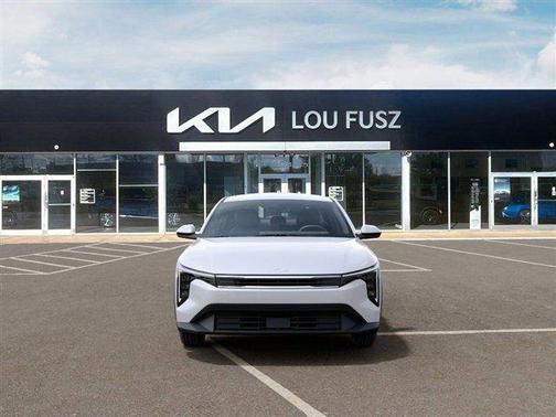 Snow White Pearl 2026 Kia K4 LXS
