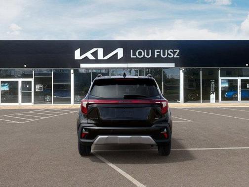 2025 Kia Seltos EX