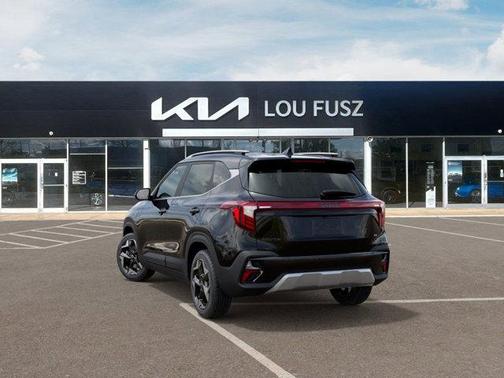 2025 Kia Seltos EX