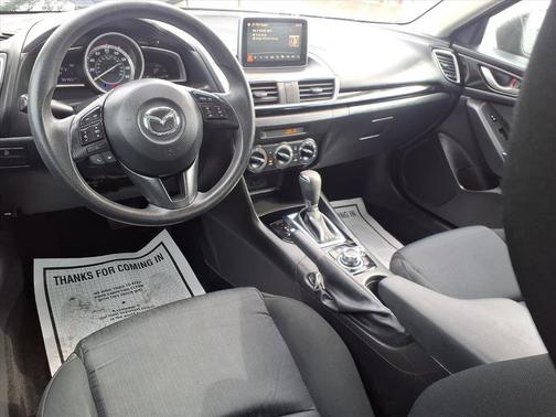 2015 Mazda Mazda3 i Sport