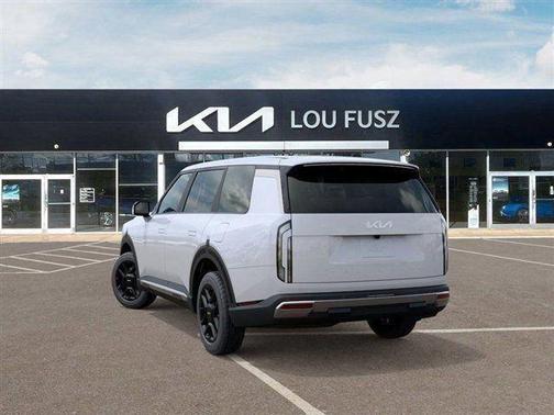 Glacial White Pearl 2027 Kia Telluride LX