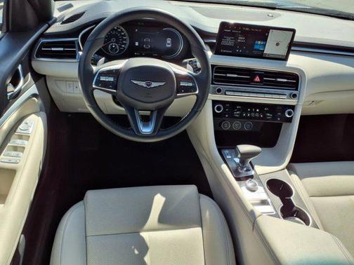 2024 Genesis G70 2.5T