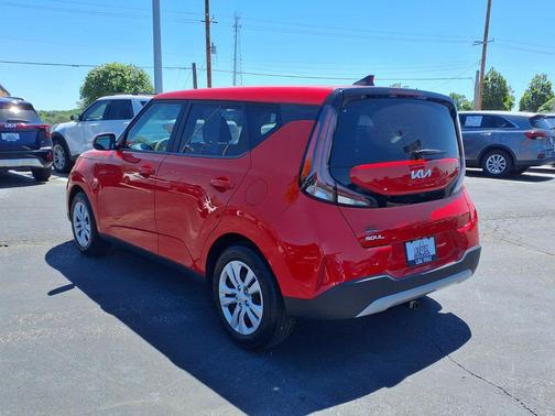 Inferno Red 2023 Kia Soul LX