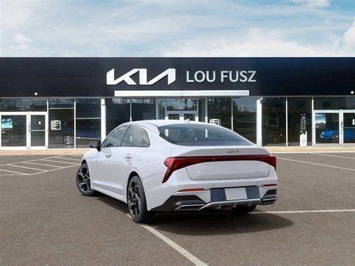 Snow White Pearl 2026 Kia K5 GT-Line FWD