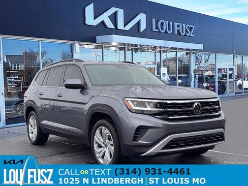 2022 Volkswagen Atlas 2.0T SE w/Technology 4MOTION