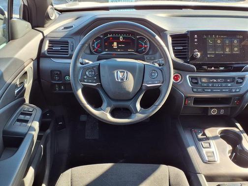 2022 Honda Pilot 2WD Sport