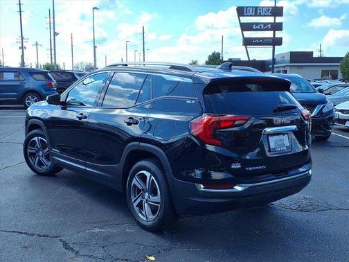 2021 GMC Terrain SLT