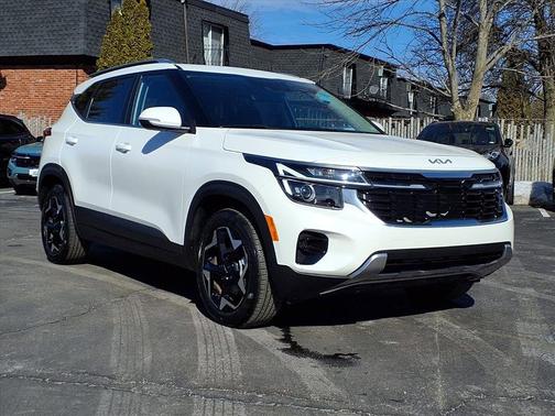 2024 Kia Seltos EX