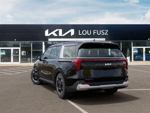 Aurora Black Pearl 2026 Kia Carnival EX