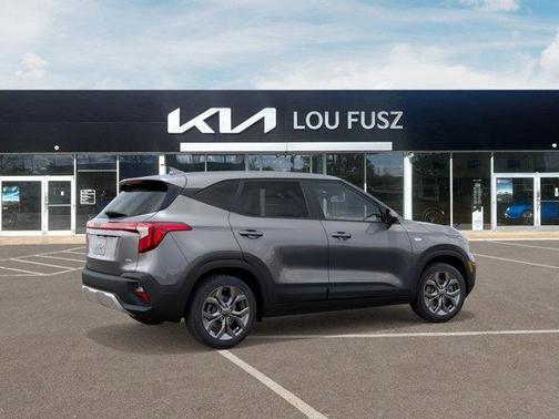 2025 Kia Seltos LX
