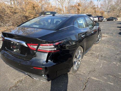 2023 Nissan Maxima 3.5 Platinum